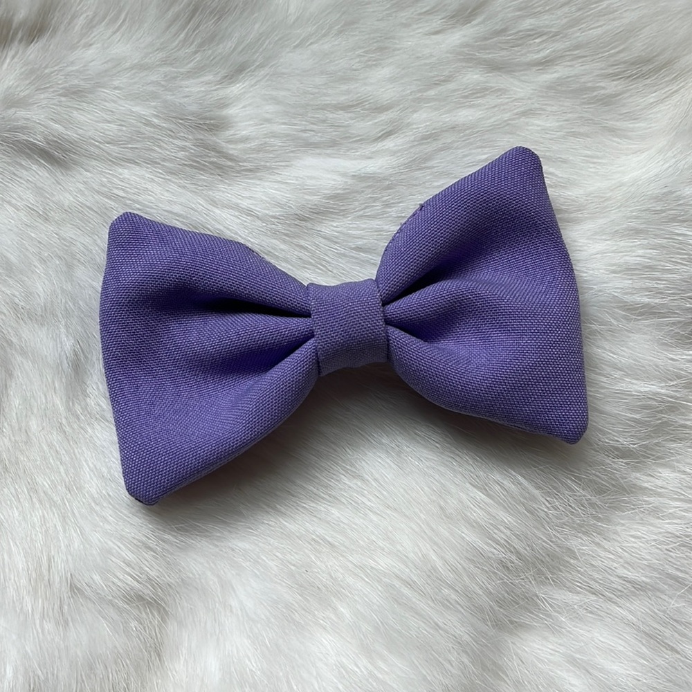 American apparel bow